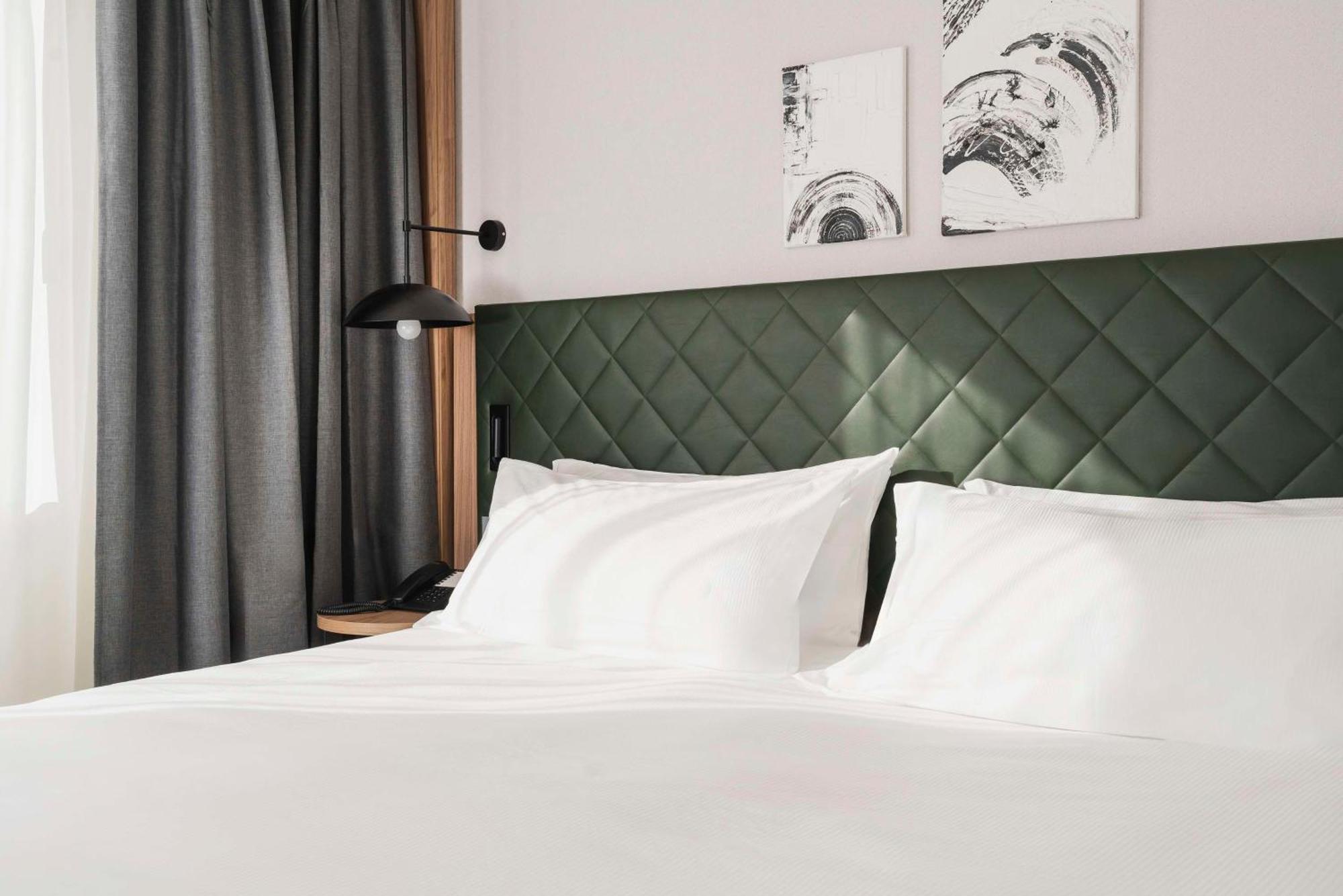 Hilton Garden Inn Padova City Centre ภายนอก รูปภาพ